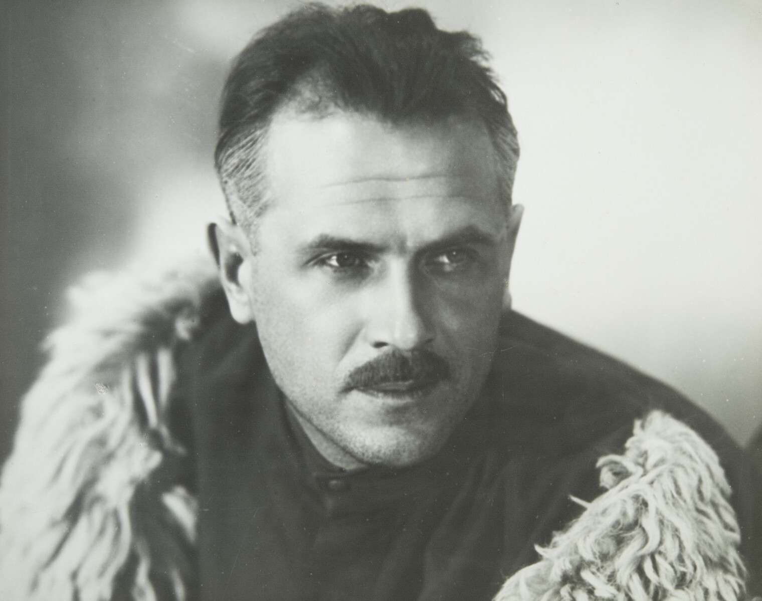 Георгий Максимов