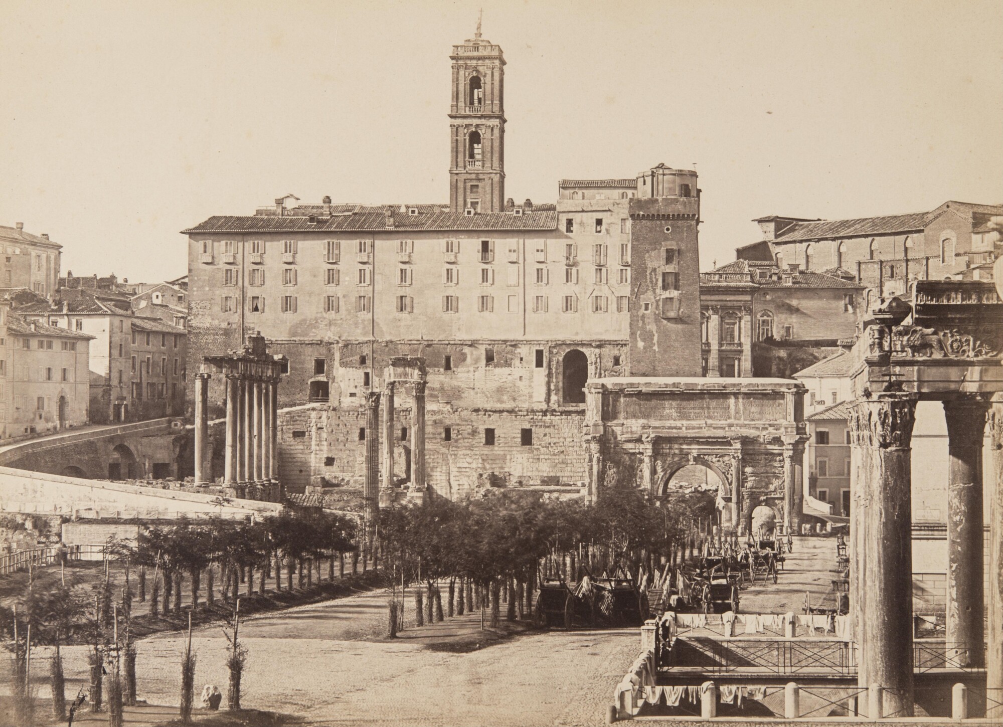 Томмазо Куччони. 
 

Римский форум, 1850‑е 

Альбуминовый отпечаток 
