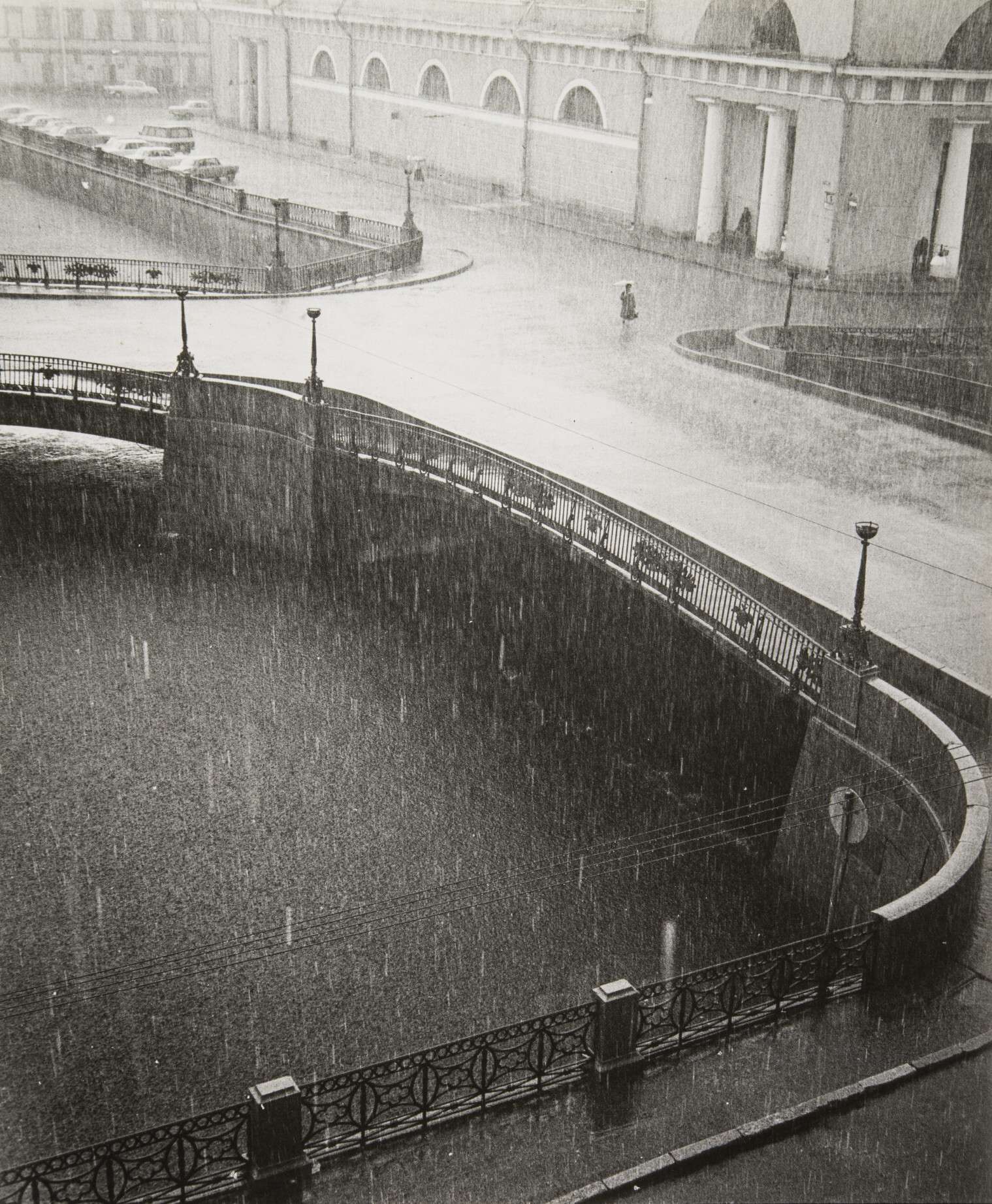 Борис Смелов. 
 



Трехарочный мост 

Ленинград, 1982 